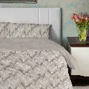 Double-King-Lorian-Lifestyle-1.webp