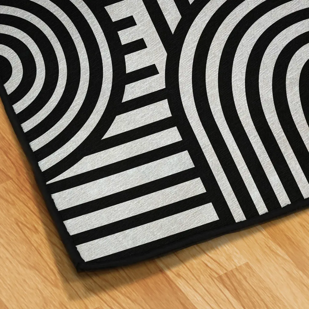 02_Focus_Carpet9_02-Black.webp