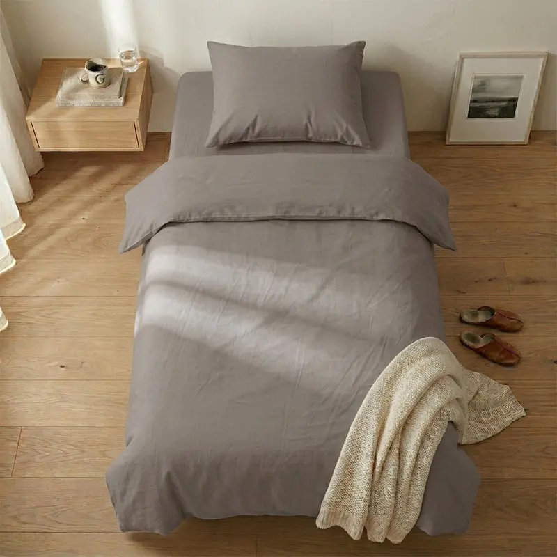 Single-Brown-Plain-Lifestyle-Photo-1.webp