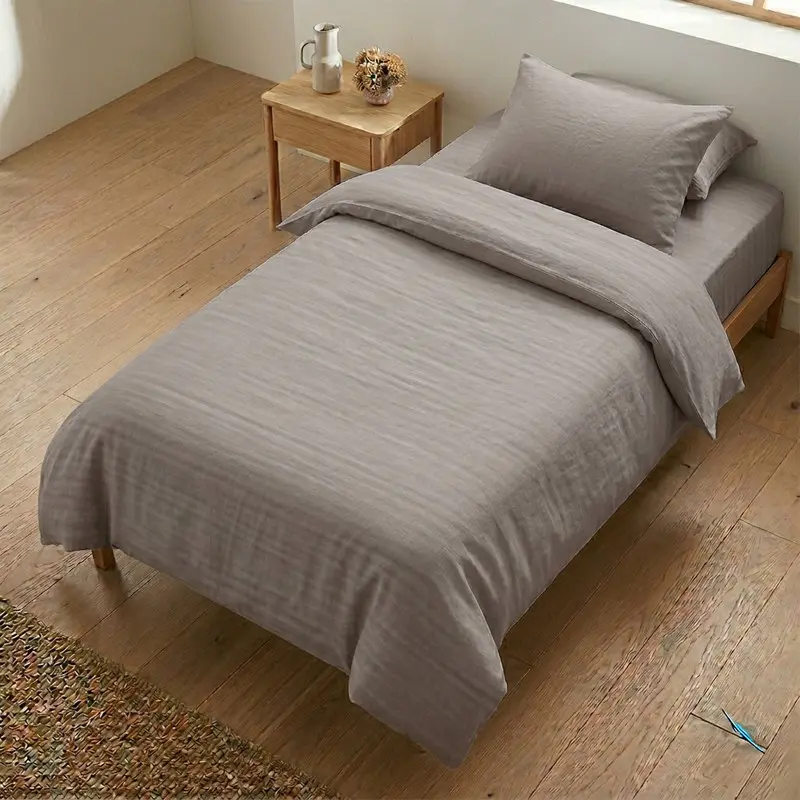 Single-Brown-Plain-Lifestyle-Photo-2.webp