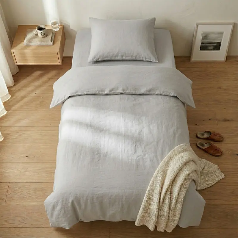 Single-Gray-Plain-Lifestyle-Photo-1.webp