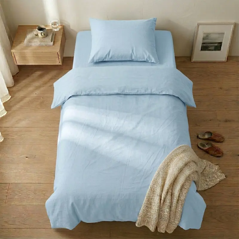 Single-Blue-Plain-Lifestyle-Photo-1.webp