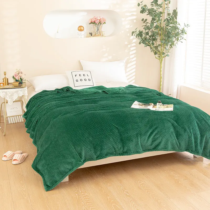 03_Scene_JacquardFleece_Green_05.webp