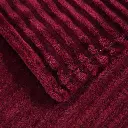 02_Focus_StripedFleece_RedWine_01.webp